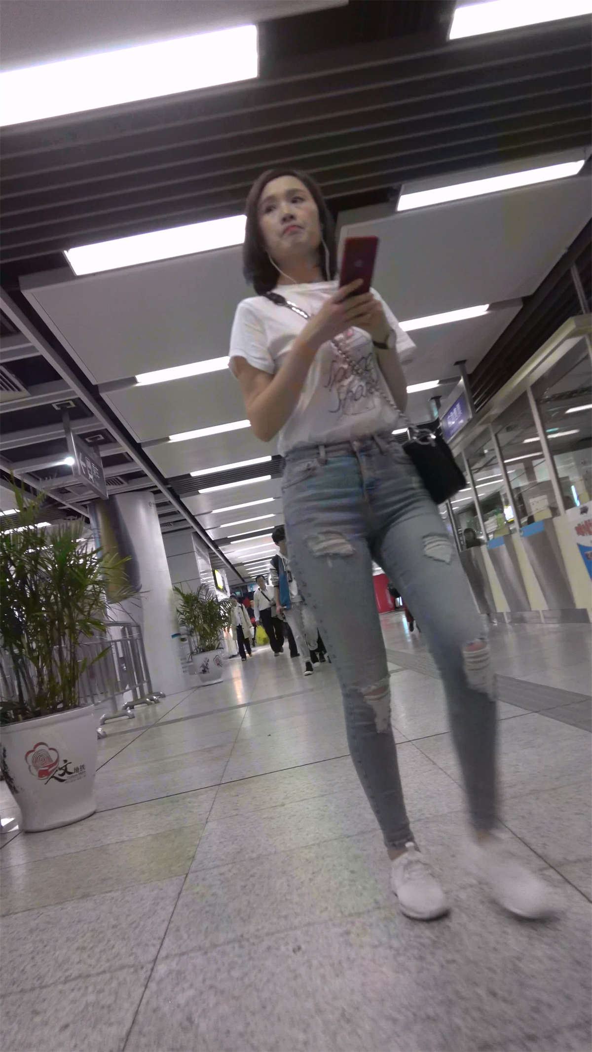87478-4siizctr5yj.jpg