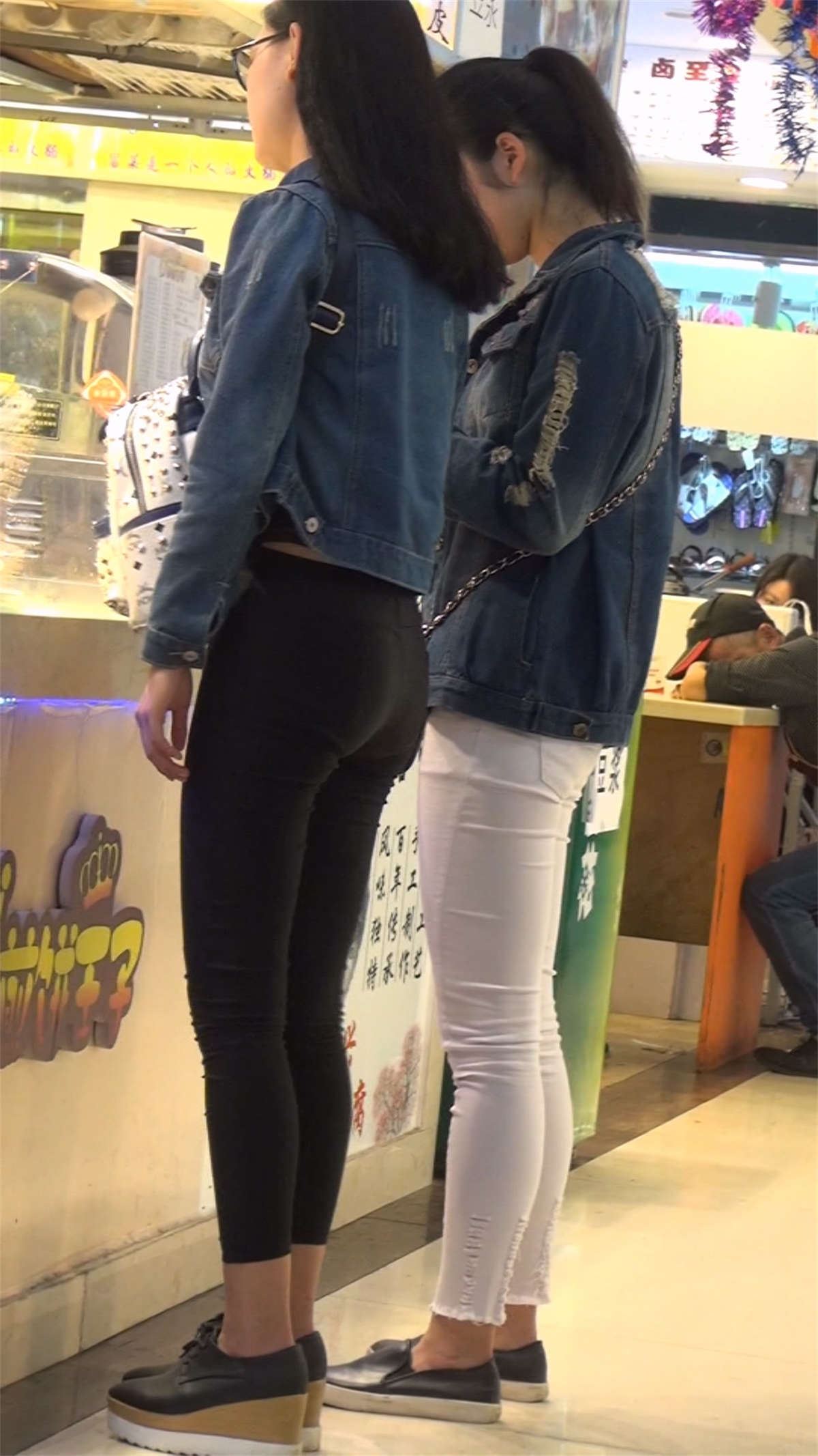 87491-rcrnsqiaidl.jpg