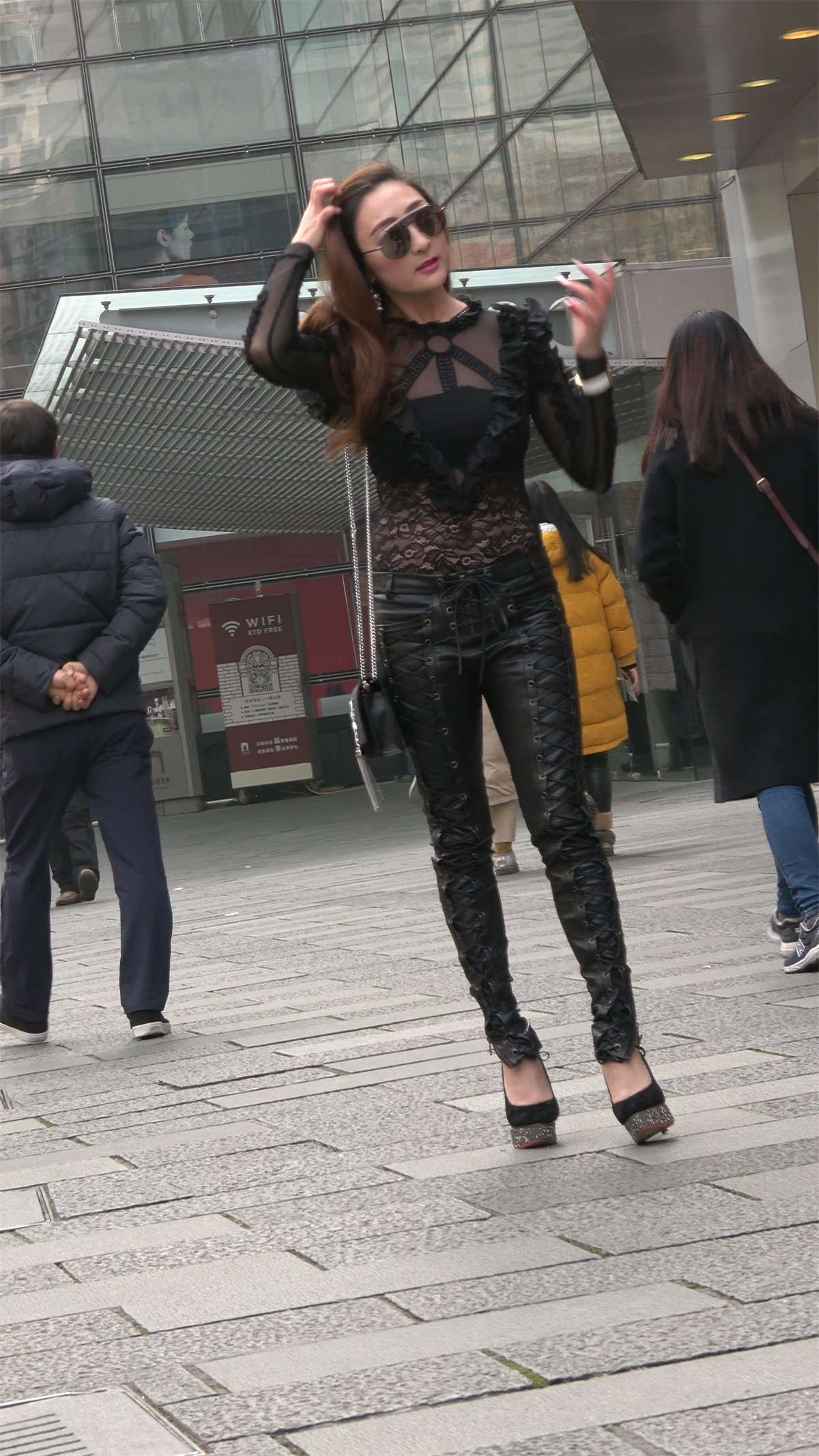 81547-ukhp0rufbxk.jpg