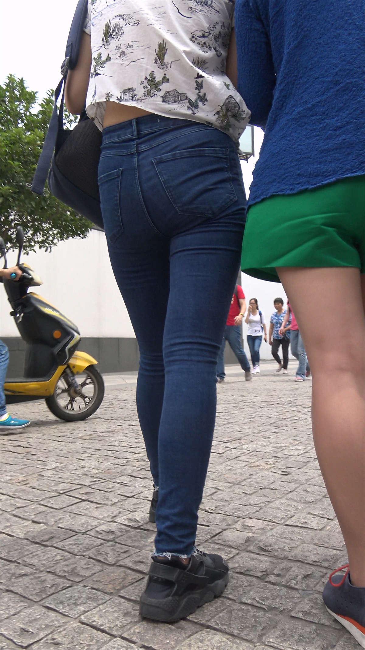 81536-cgrq0beamcl.jpg