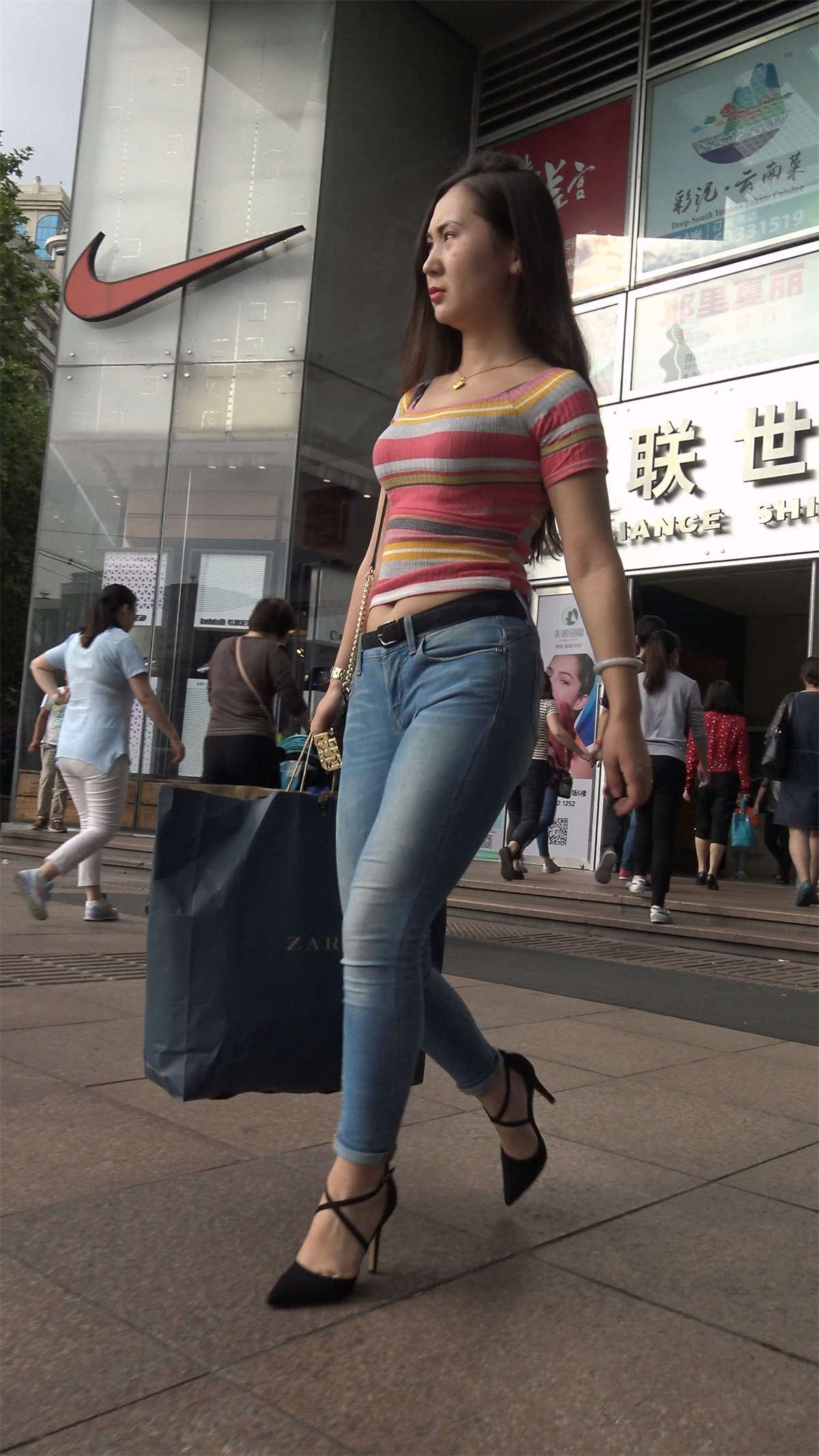 81539-qtudtmdkei4.jpg