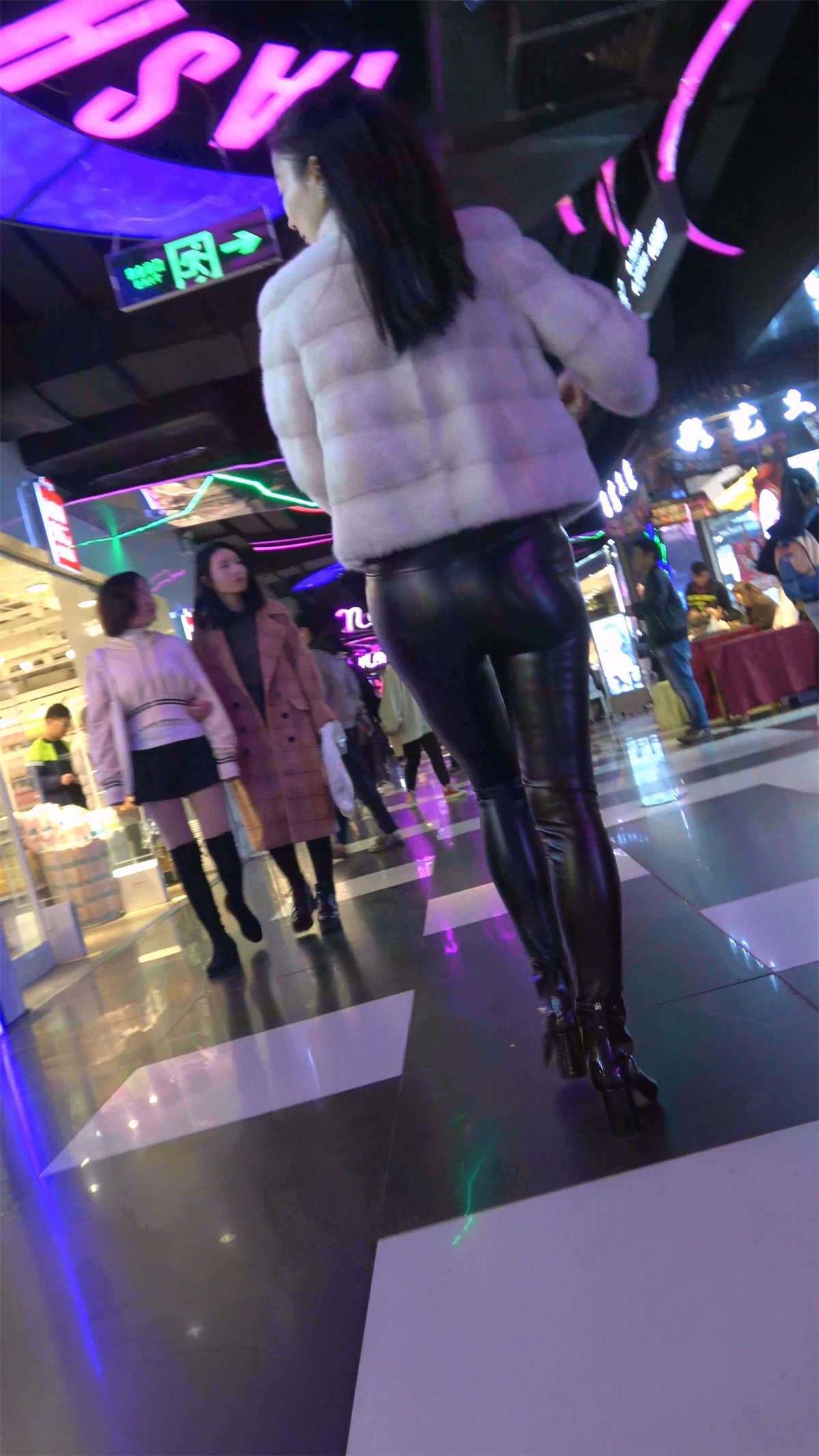 87373-z5umotqv3bg.jpg
