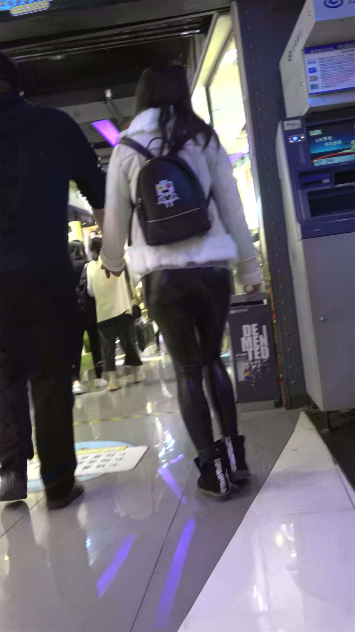 81268-dxspqajbkzc.jpg