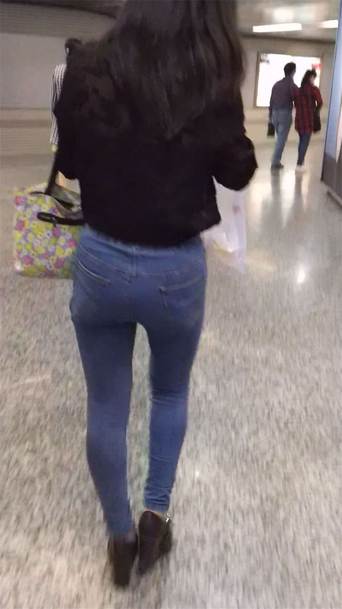 87008-uvcskyffrqo.jpg