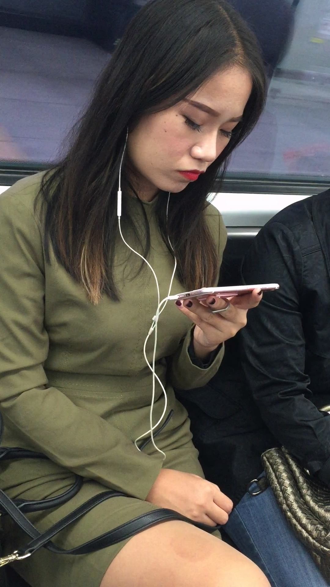 63761-qderbh0ifwo.jpg