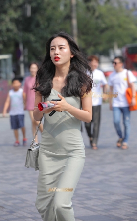 红玫瑰少妇 [19P]