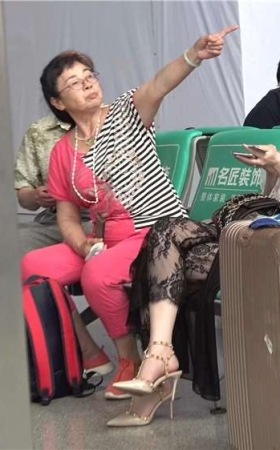 网红高跟美女