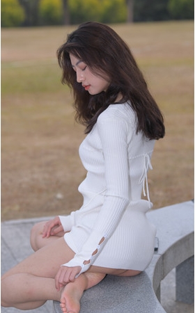 （套图二）白裙女孩(341P)