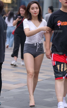 性感热裤小妹 [15P]