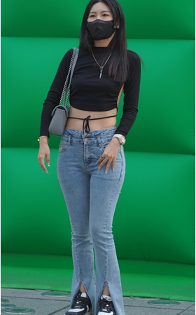 美背牛仔裤小姐姐(213P)