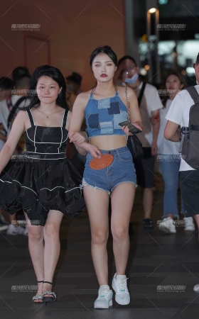 美背热裤 [17P]