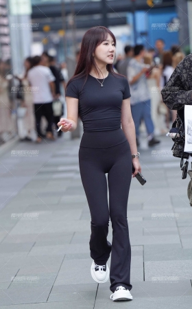 瑜伽女孩好身材 [19P]