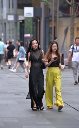 诱人的上衣
