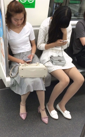 两个肉丝MM