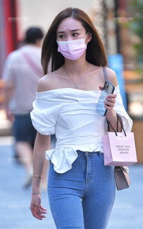 牛仔适合她 [22P]