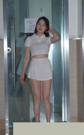 气质白嫩美女MJ3370