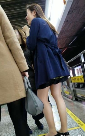 4k超清，超级美腿漂亮丝袜高跟美女