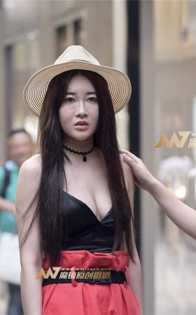 时尚性感美胸三姐妹 [15P]