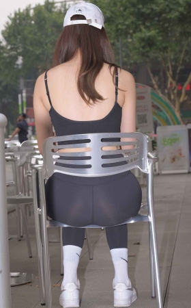 性感黑色瑜伽