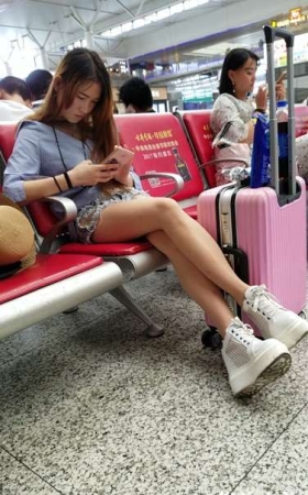 4k超清，极品大长腿苗条身材女孩