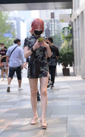 修身的旗袍美女 [19P]