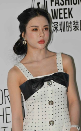 简约黑白搭配 [116P-2.71GB]