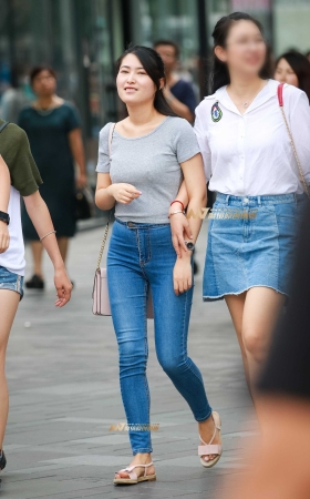 紧身包臀牛仔 [19P]