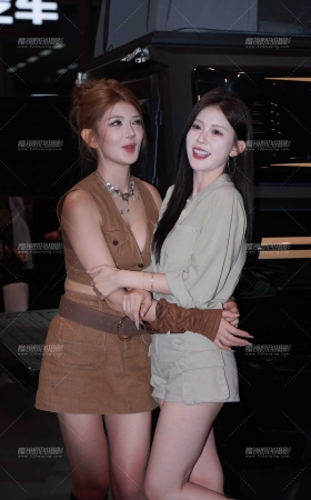 软乎乎的甜美笑容 [13P]