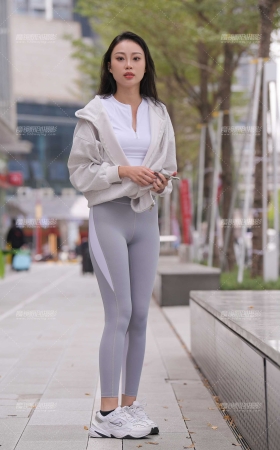 10月 [25P]