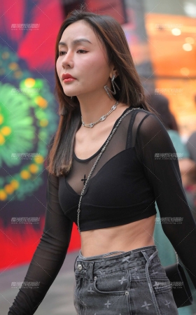 气质美女 [23P]