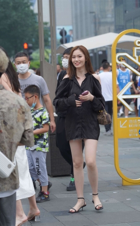 靓丽衬衫消失装