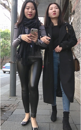 漂亮的极品皮裤小姐姐《一》