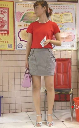 4k-吃饭偶遇极品美腿优雅知性鱼嘴高跟美少妇