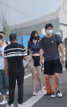 鞋子的配色真好看