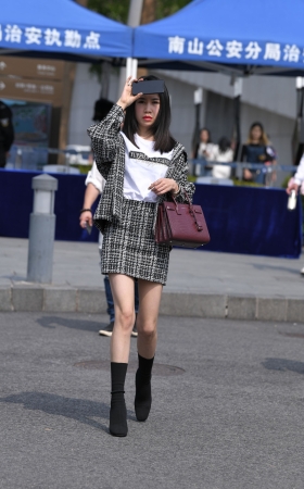 短靴美女