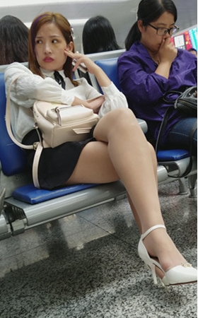 肉丝妹子