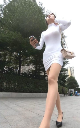 被搭讪的极品肉丝白色包臀裙美女视频3A048[1.24G]
