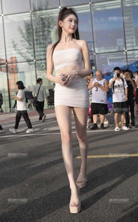 白嫩大长腿 [20P]