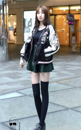 大长腿高丝袜的魅力 [10P]