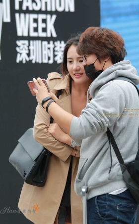 时装周长款外套气质靓丽美女 [21P]