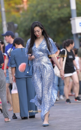 B97、淡雅气质妩媚佳人 [14P]