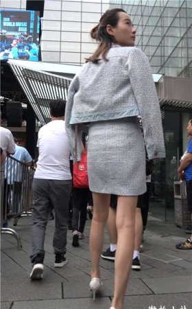 性感高挑街拍美腿女神姐姐