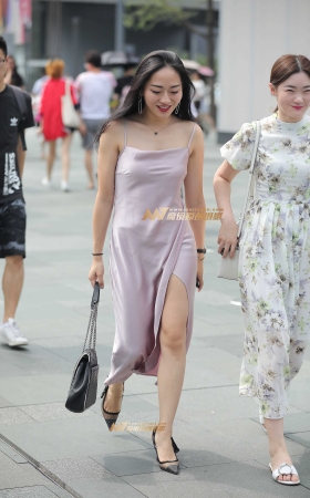丝滑少妇 [16P]