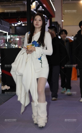 20250329白丝mm [19P]