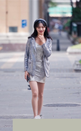 在沙面公园搭讪的肉丝甜美小姐姐FF066[2.33G]