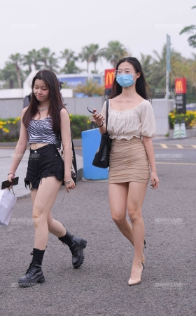 美腿包臀裙高跟小姐姐~ [13P]