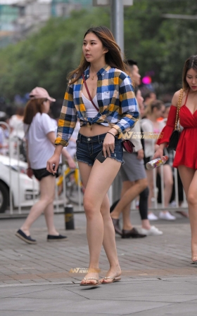 B106、丰腴热裤 [24P]