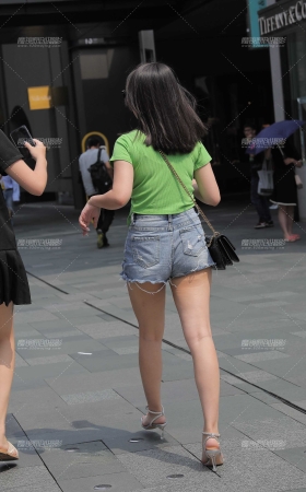 美腿热裤 [19P]