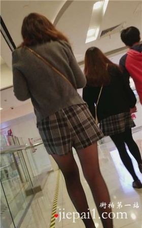 4k-黑丝美腿小清新美女姐姐逛商场。