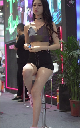 长腿美女模特